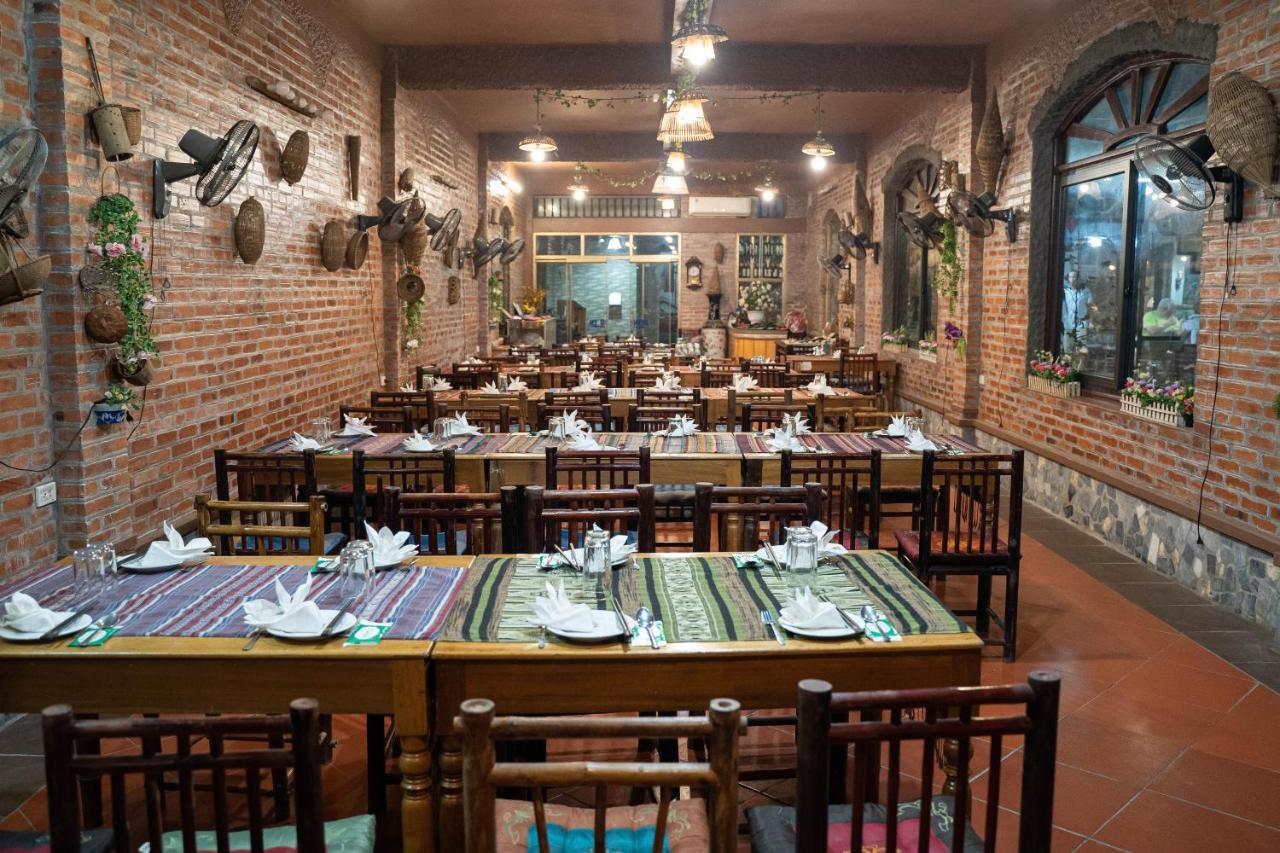 Camellia Eco Home &Tra My Restaurant Нин Бин Екстериор снимка