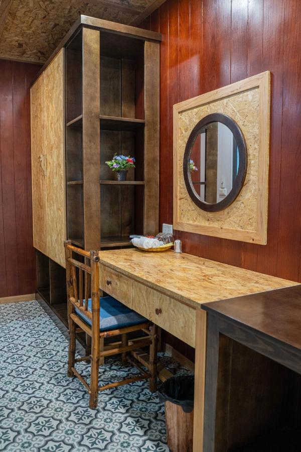 Camellia Eco Home &Tra My Restaurant Нин Бин Екстериор снимка