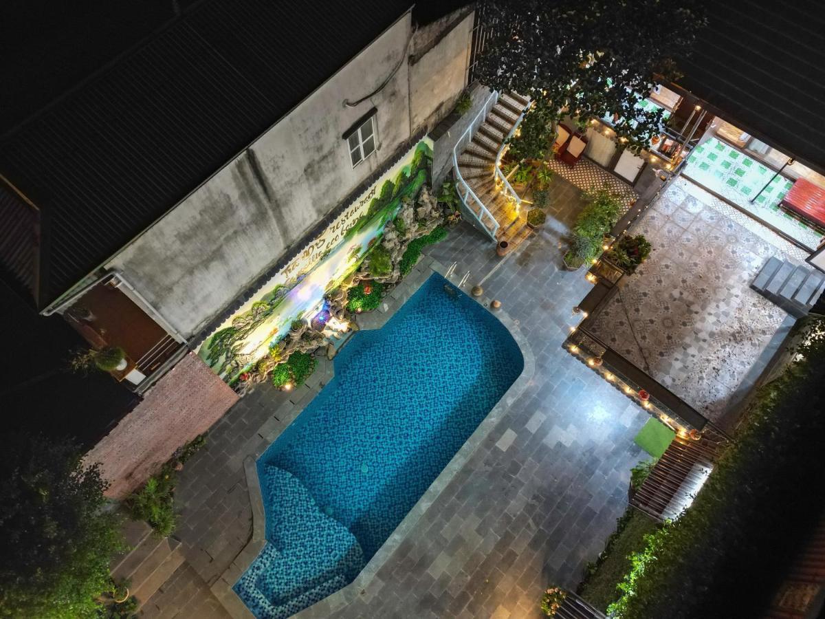 Camellia Eco Home &Tra My Restaurant Нин Бин Екстериор снимка