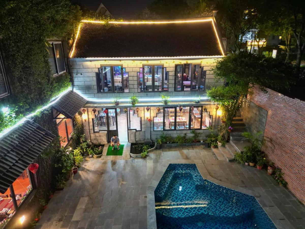 Camellia Eco Home &Tra My Restaurant Нин Бин Екстериор снимка
