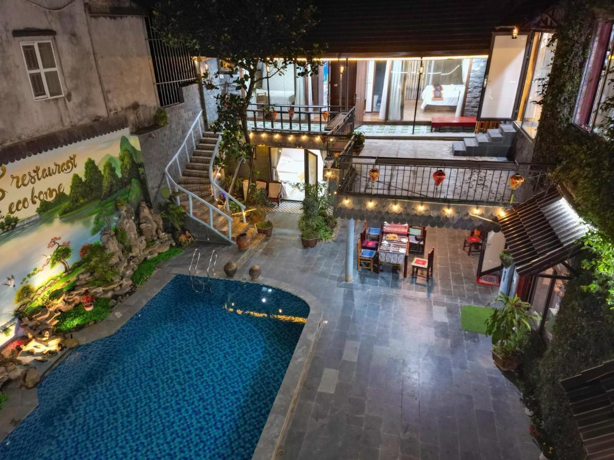 Camellia Eco Home &Tra My Restaurant Нин Бин Екстериор снимка